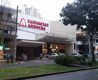 Farmacia Arrocha Vía Argentina                   